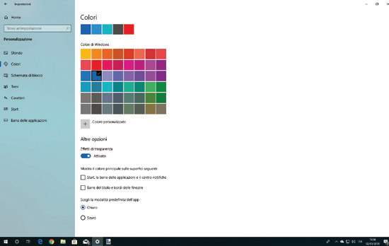 Attivare e usare la modalità scura di Windows 10